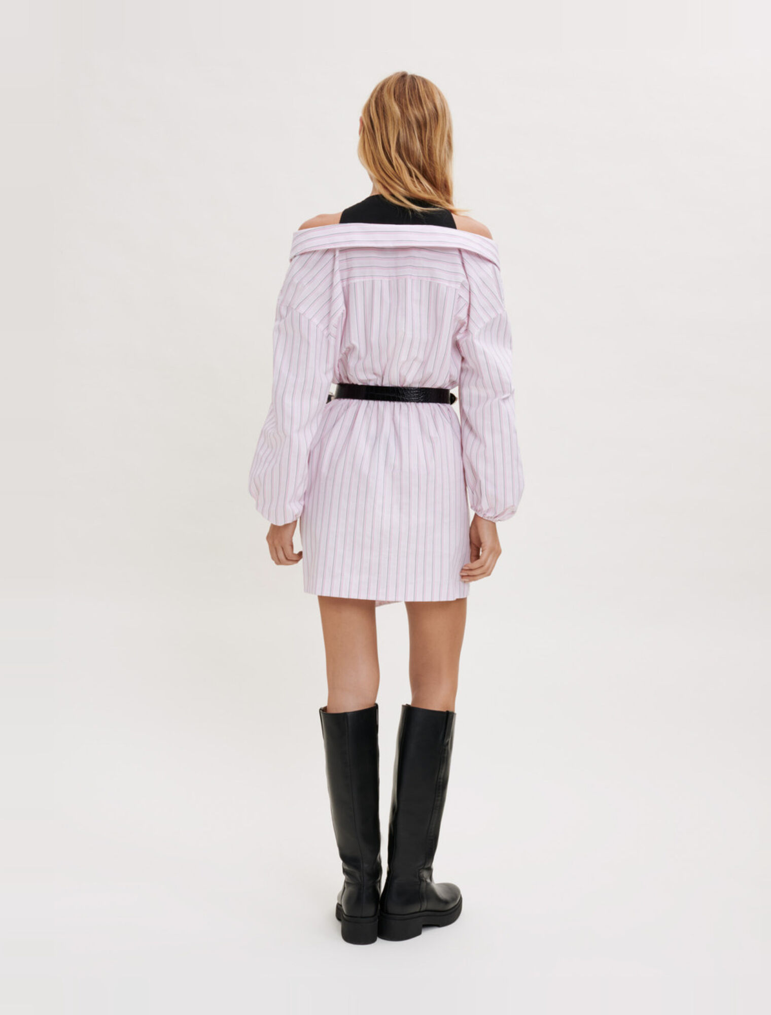 Trompe l'oeil-Kleid mit Streifen