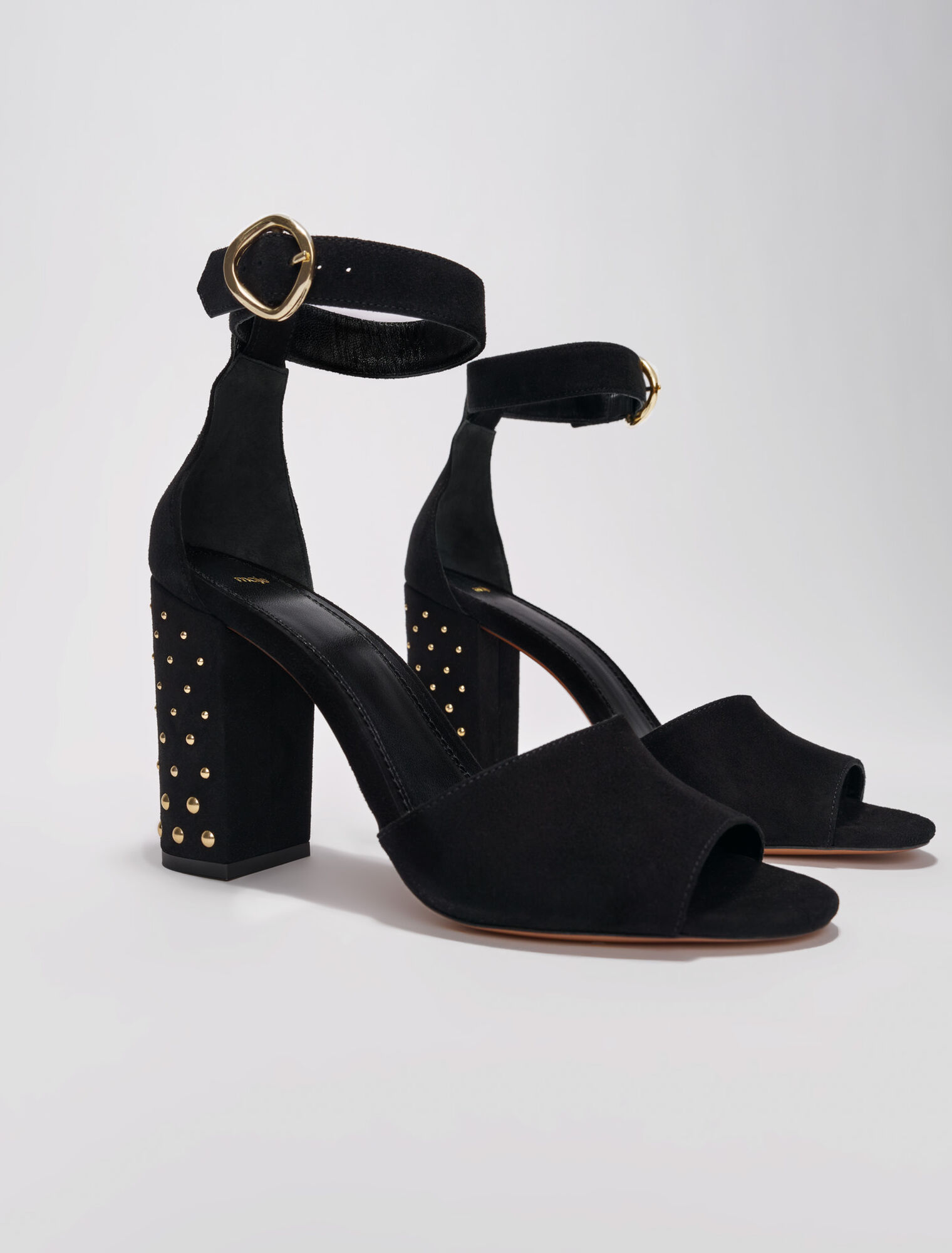 Sandalen mit Absatz