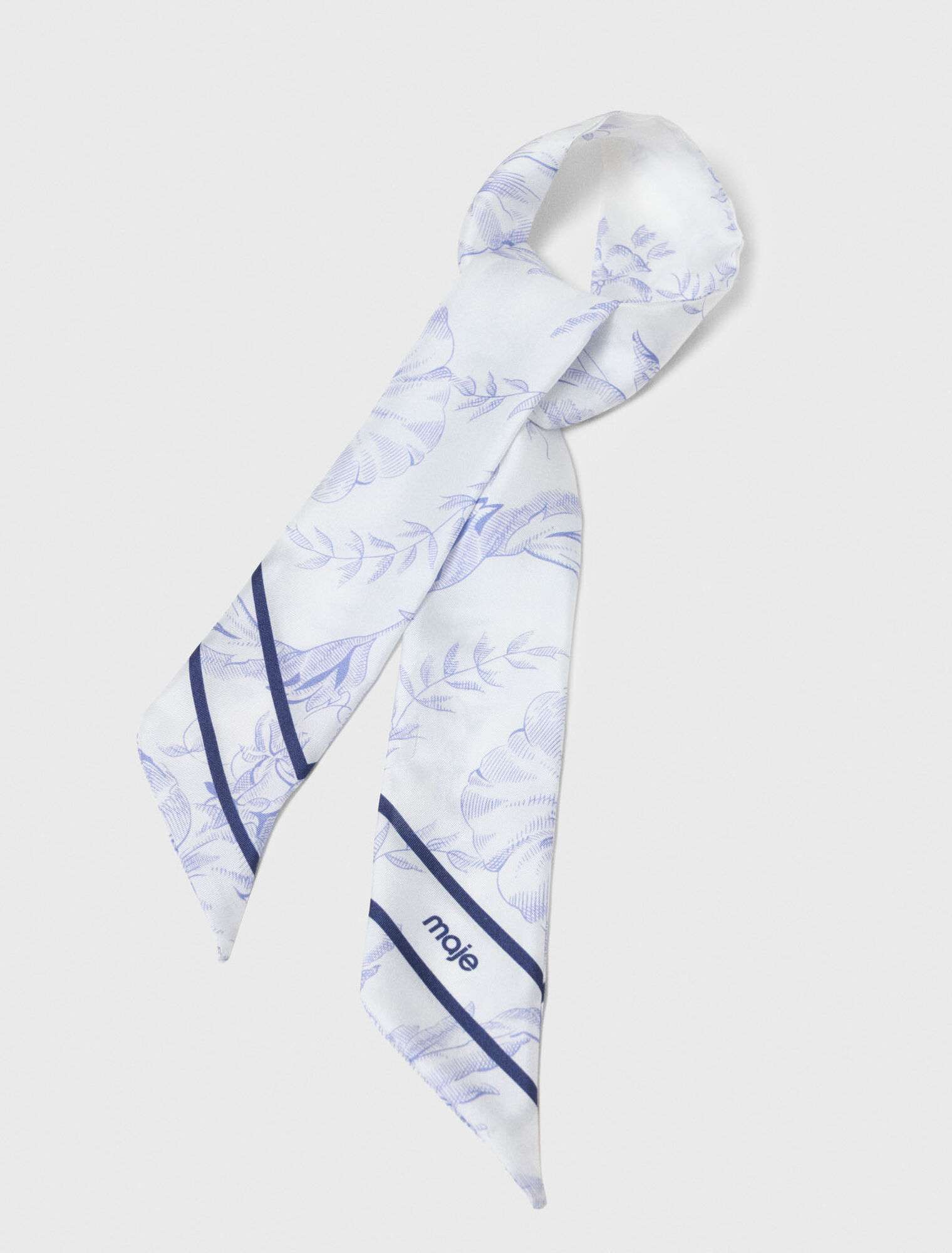 Seidenschal mit Blumenprint