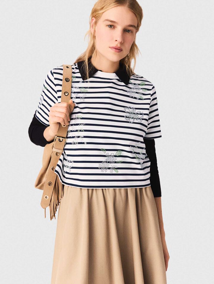 Gestreiftes Shirt mit Strassblumen