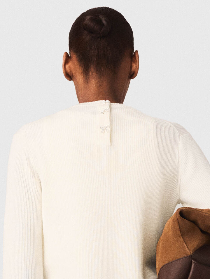 Pullover mit Schmuckkn&ouml;pfen