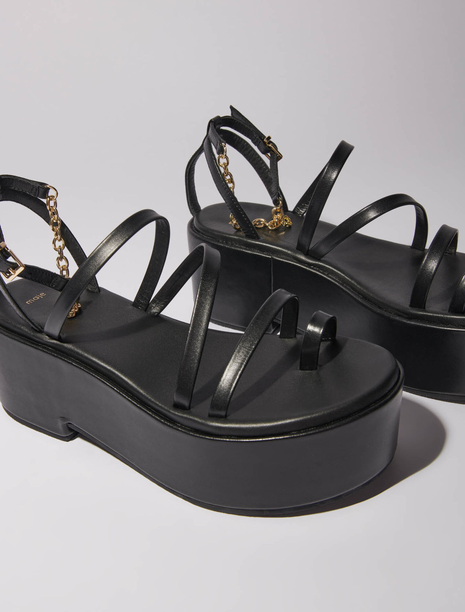 Keilsandalen aus Leder