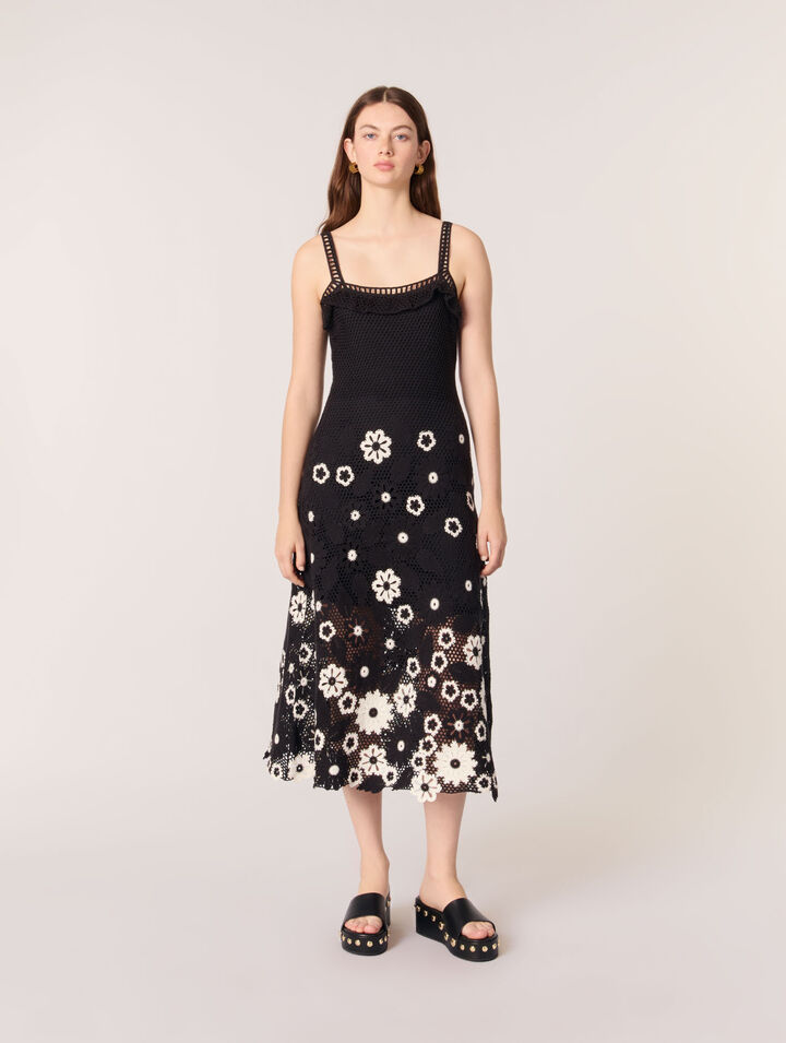 Langes Häkelkleid mit Blumenmuster