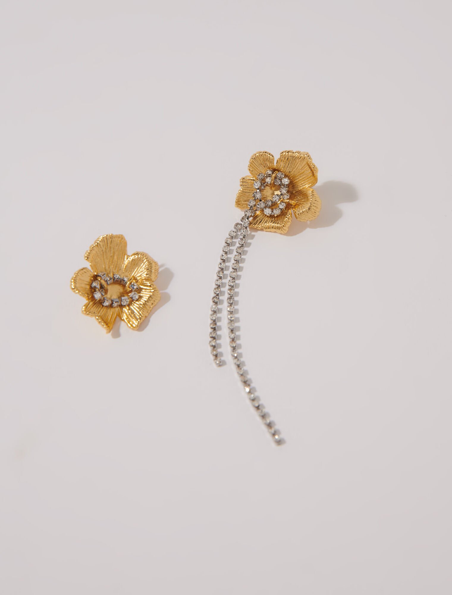 Blumenohrringe