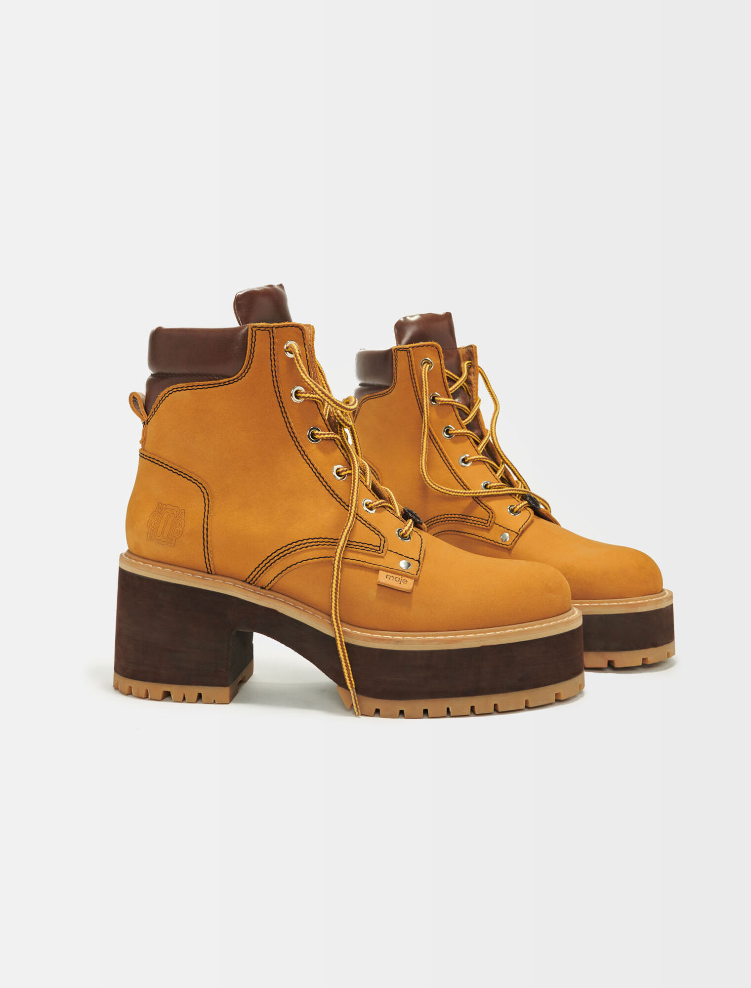 Lederstiefel mit Absatz