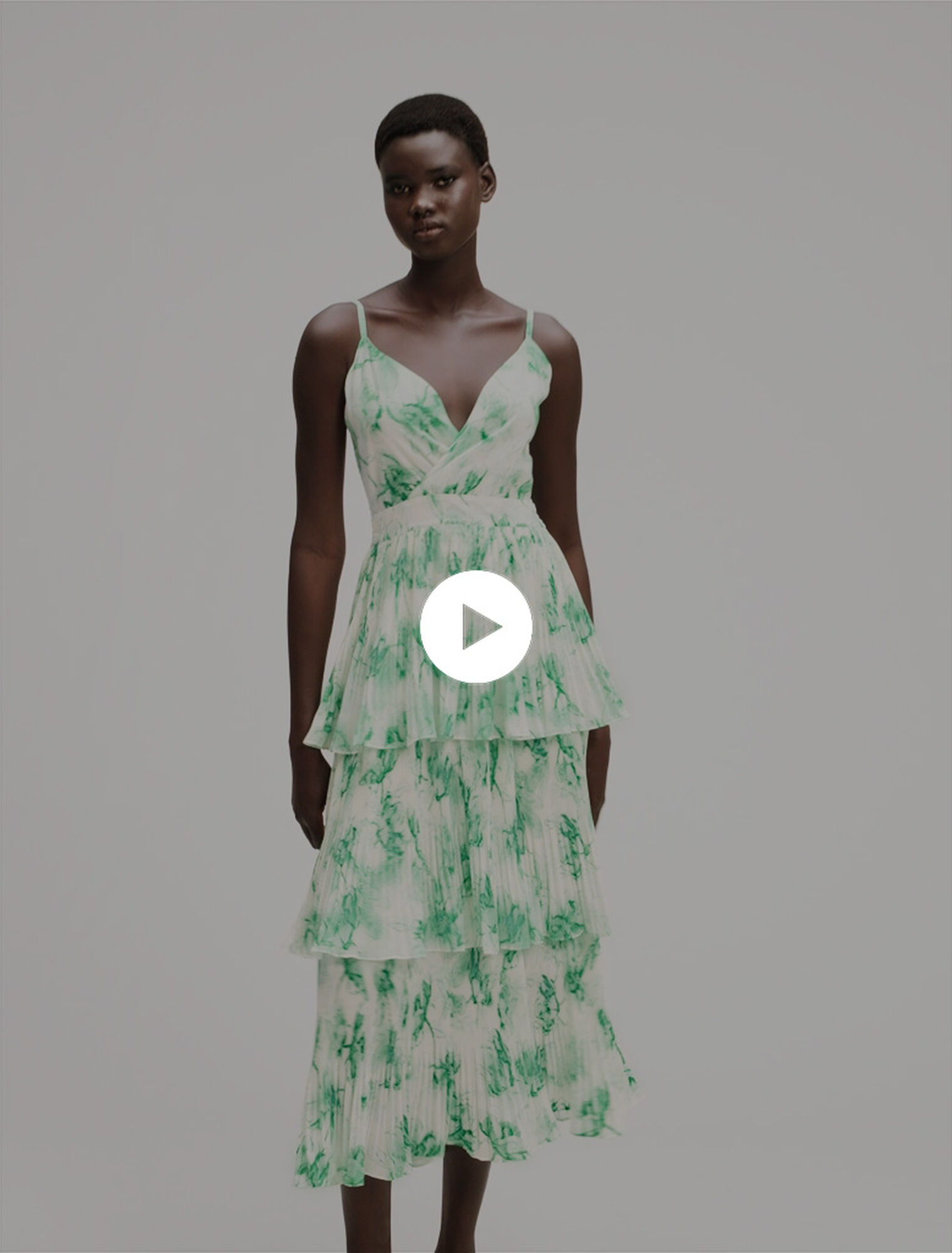 Bedrucktes langes Kleid mit Volants