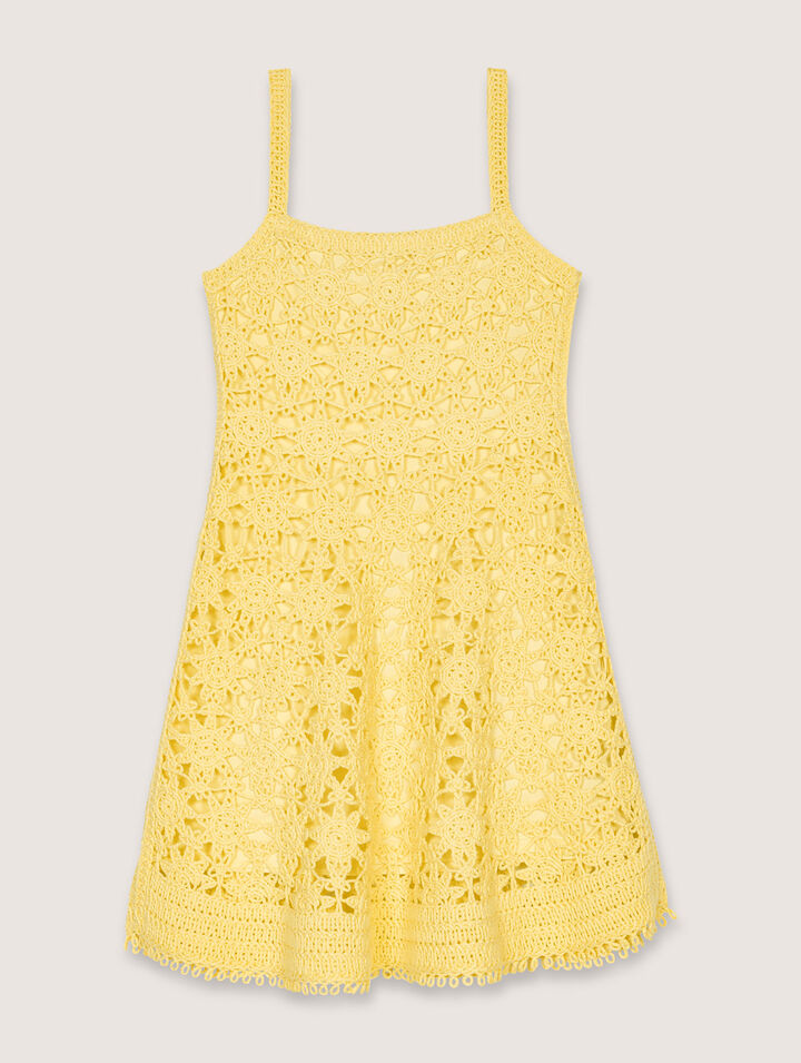 Kurzes gehäkeltes Trägerkleid