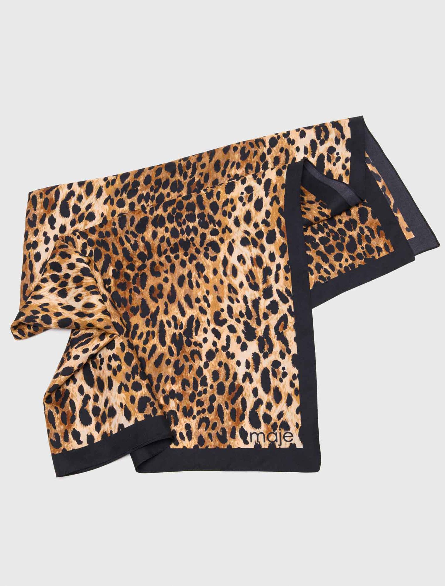 Viereck mit Leopardenmuster