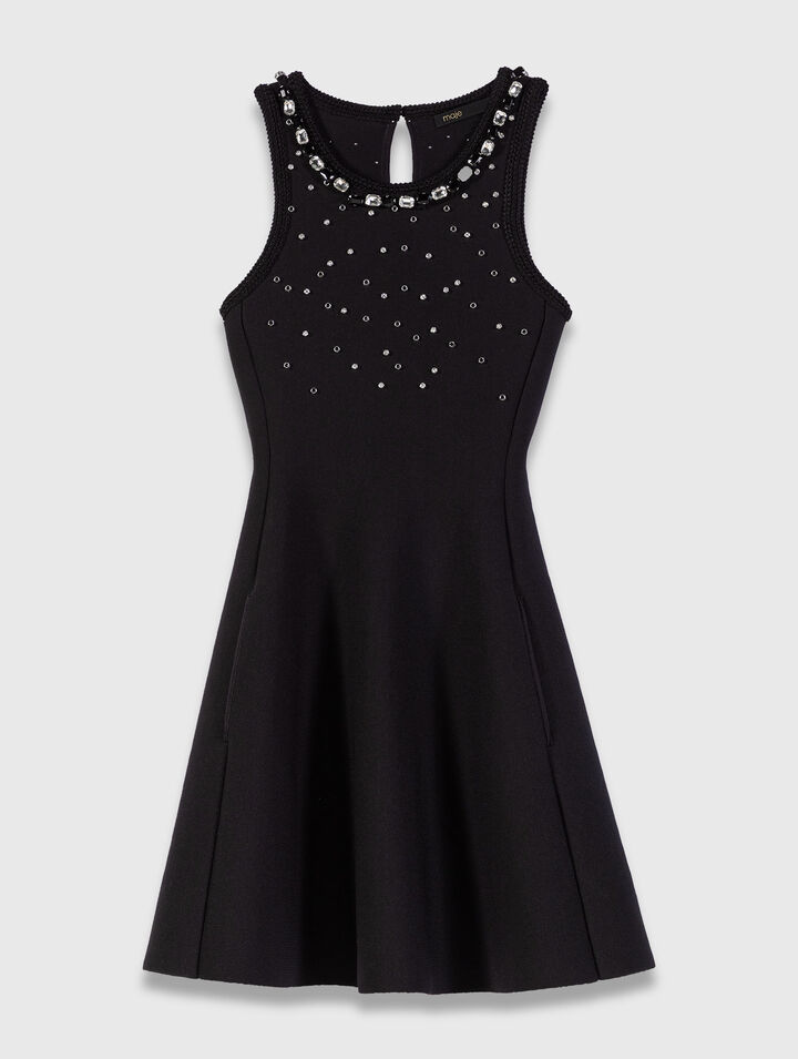 Skaterkleid mit Schmuckdetails