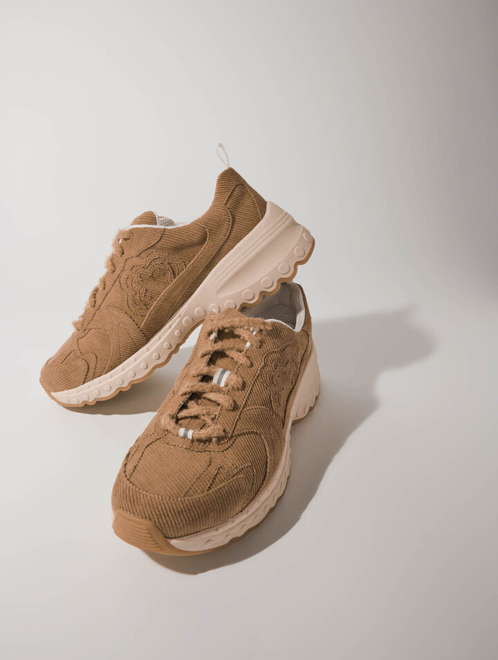 M Sneakers aus Cord