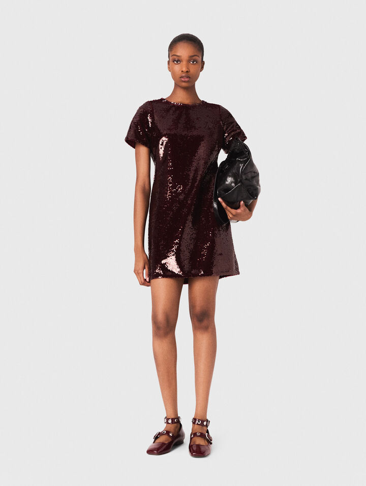 Kurzes Kleid mit Paillettenstickerei