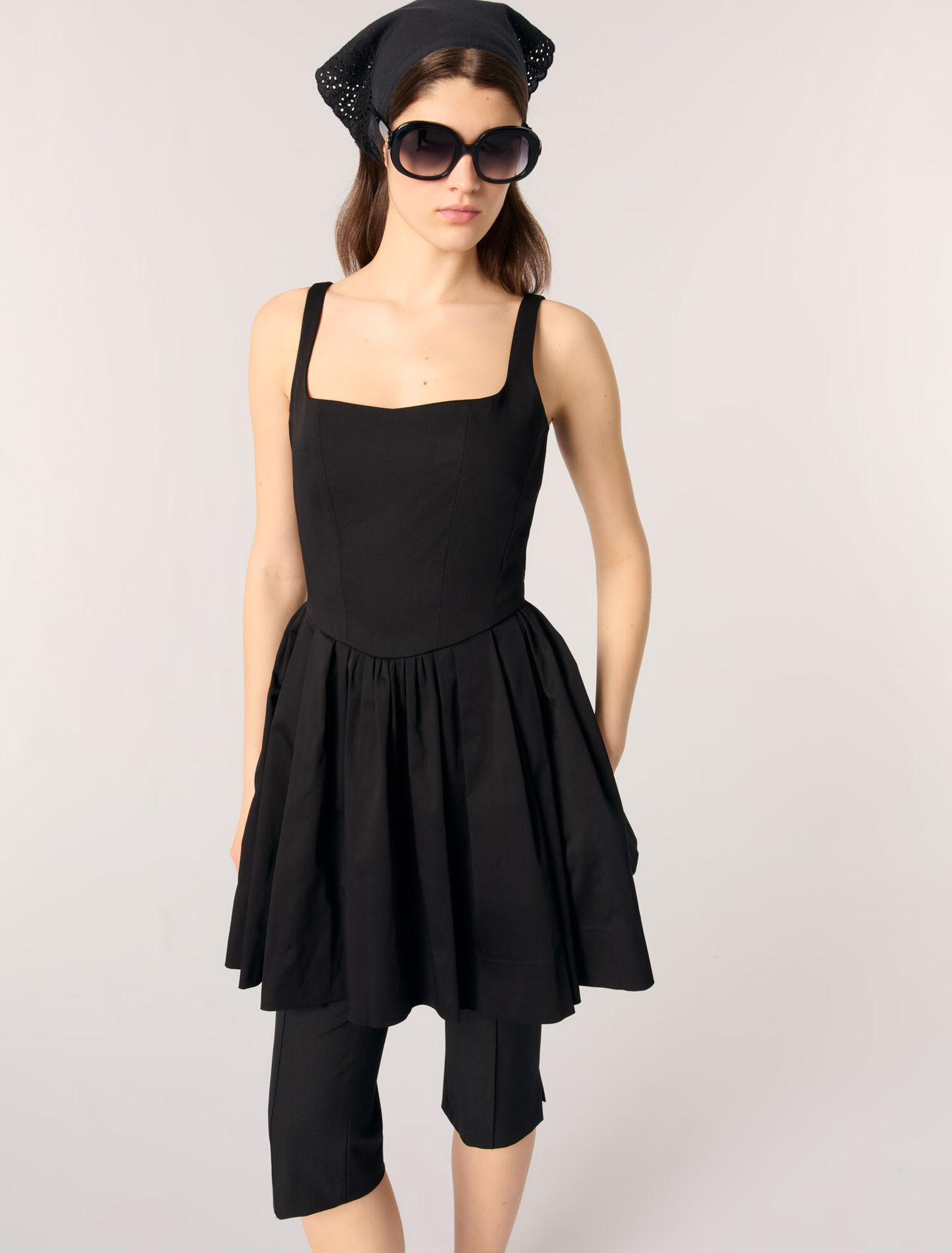Kurzes Baumwollkleid