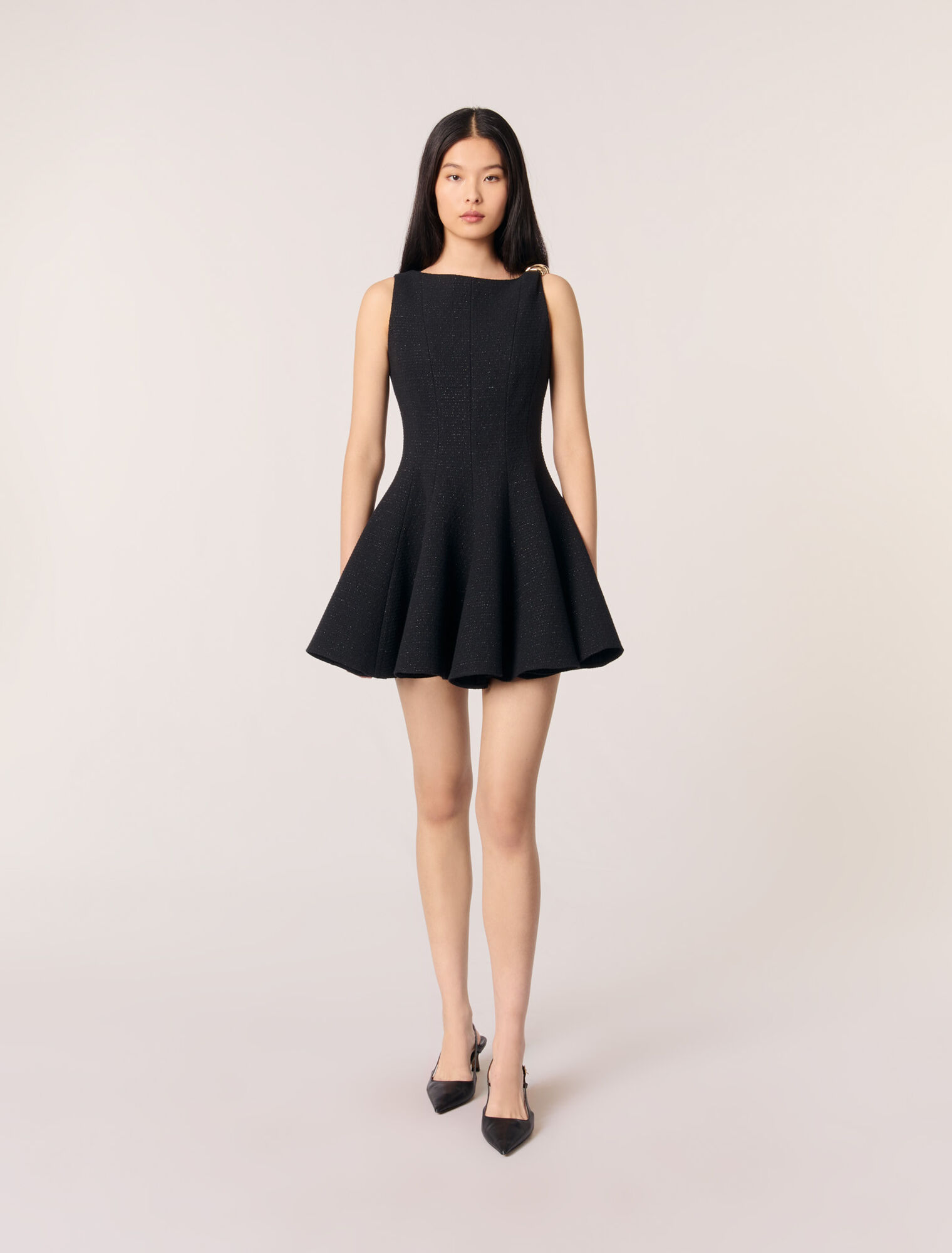 Kurzes ausgestelltes Tweedkleid