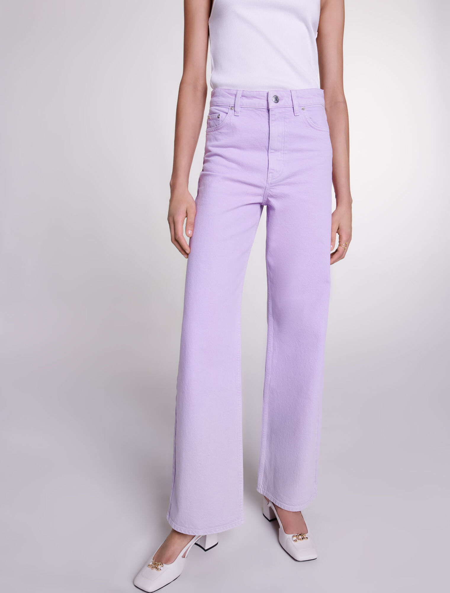 Weite Jeans mit verwaschenem Effekt
