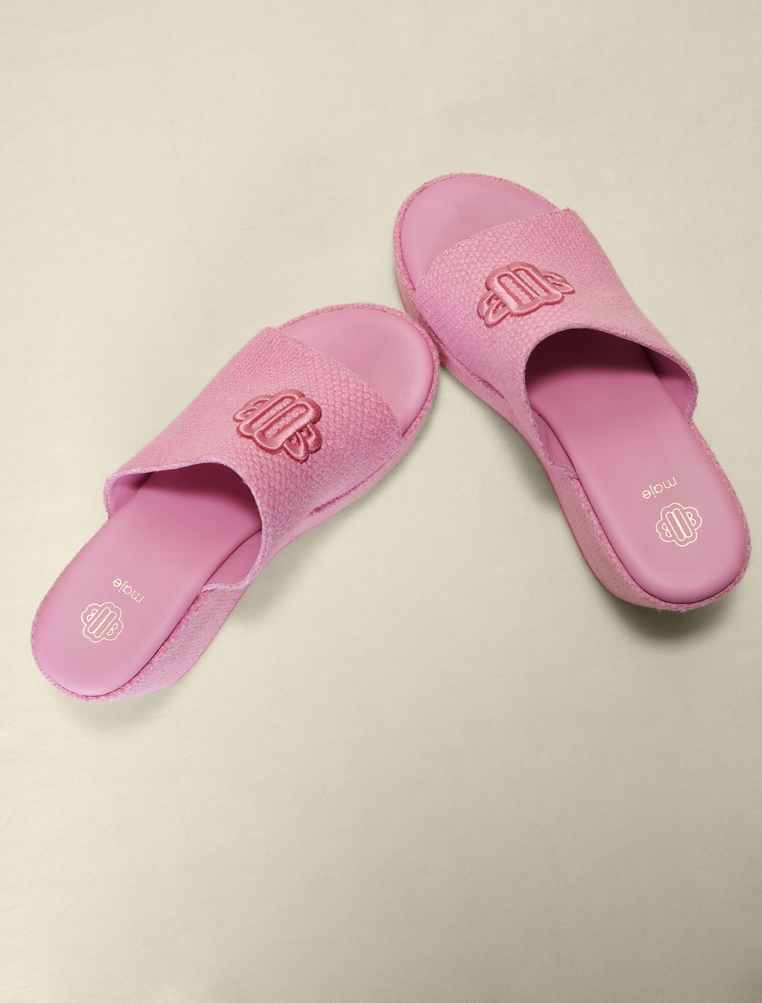 Plateau-Sandalen mit Keilabsatz
