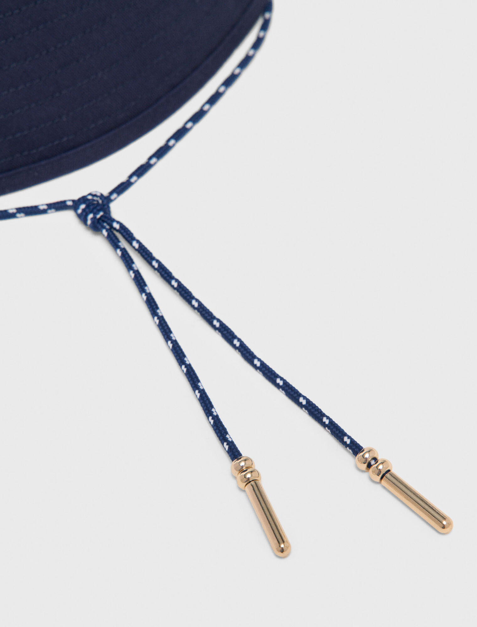 Bastelm&uuml;tze aus Baumwolle mit Kordel