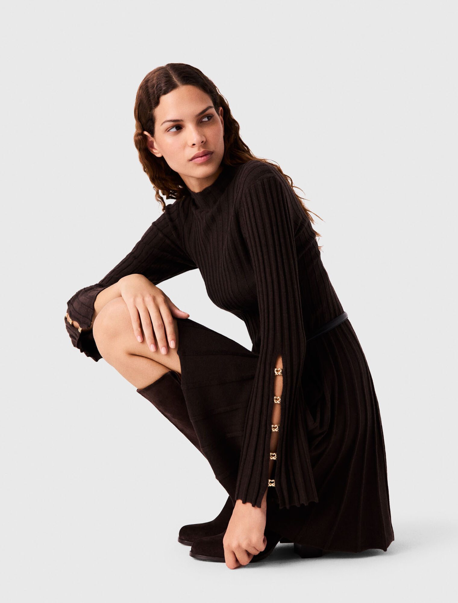 Kurzes Skaterkleid mit Stehkragen