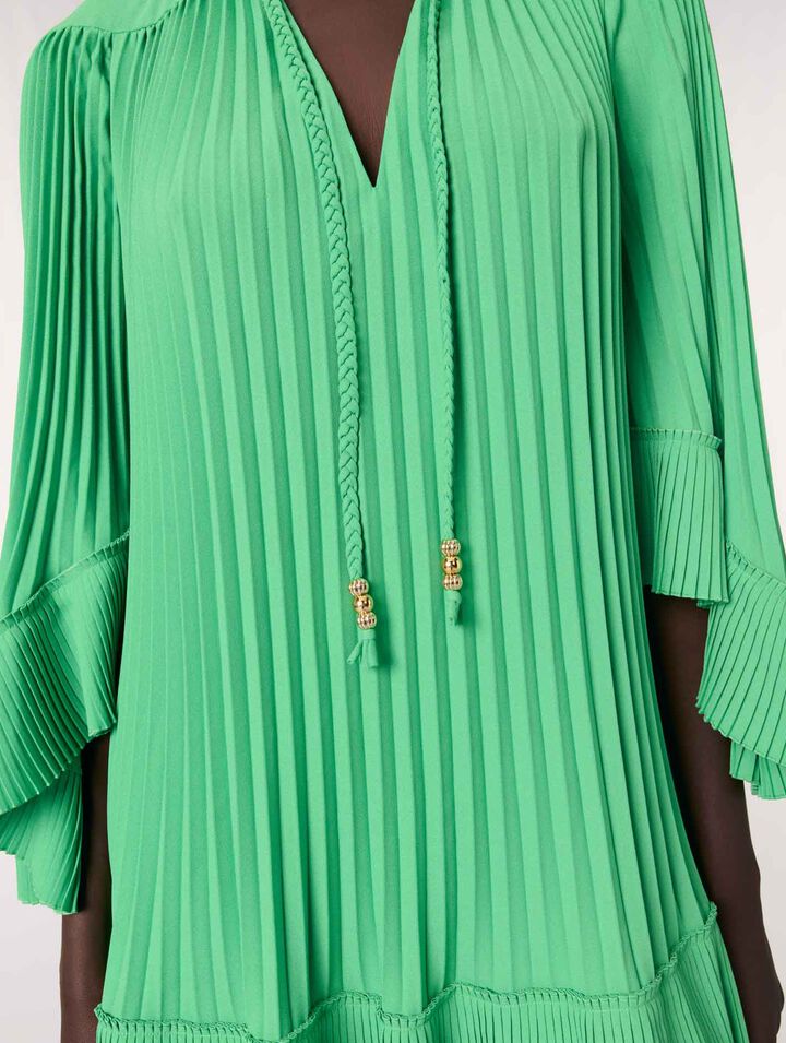 Kurzes Plissee-Kleid