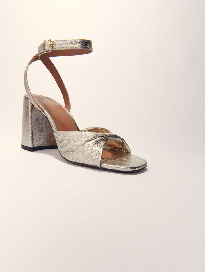 Absatzsandalen aus Metallicleder