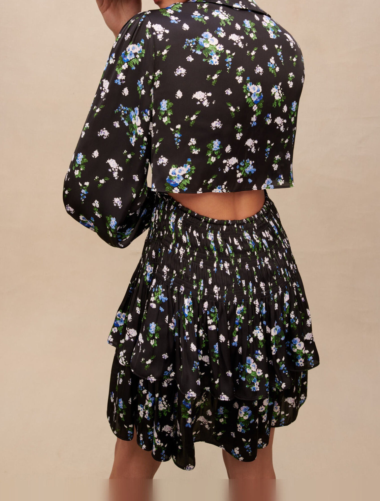 Gesmoktes Kleid mit Blumen-Print