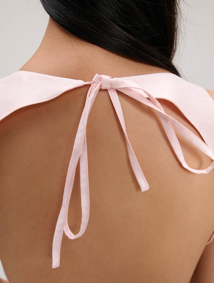 Rückenfreies Kleid