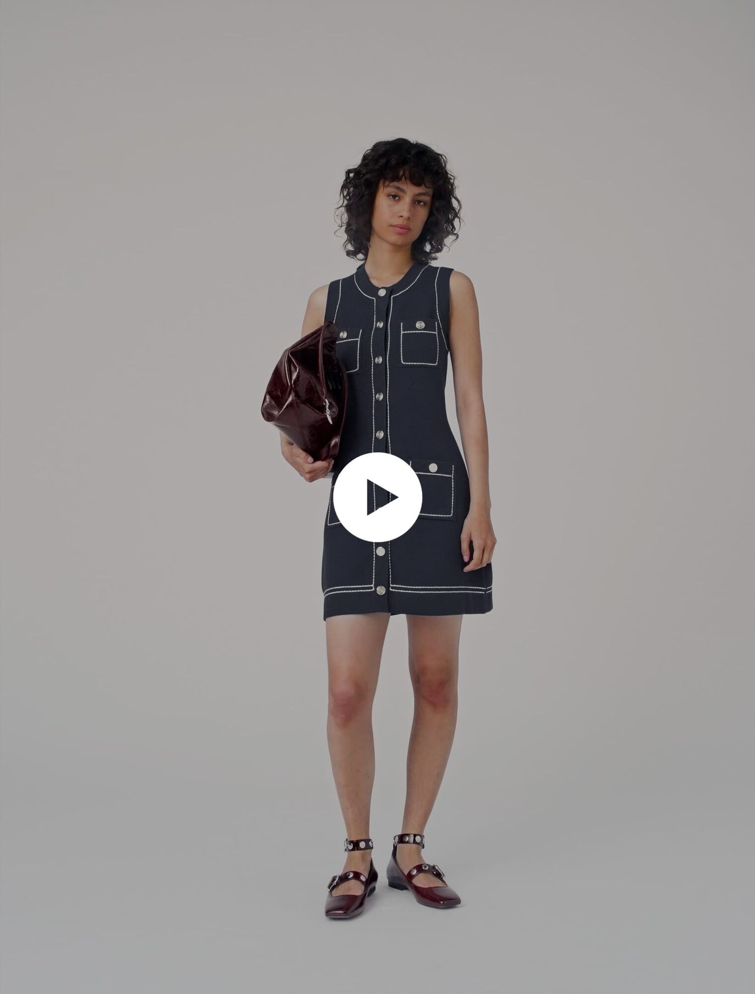 Gerades Kleid aus Steppstrick