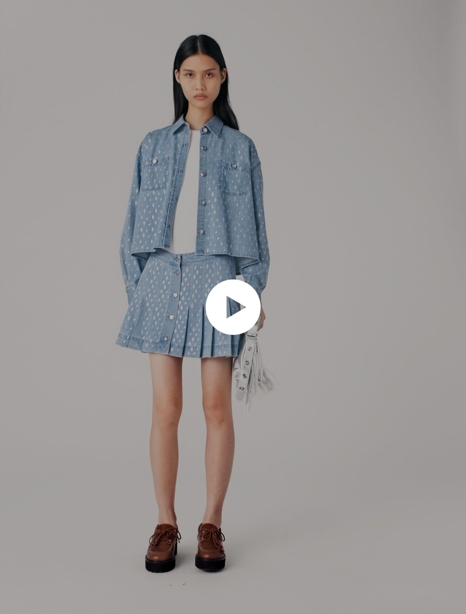 Kurzes Jeanshemd mit Strass