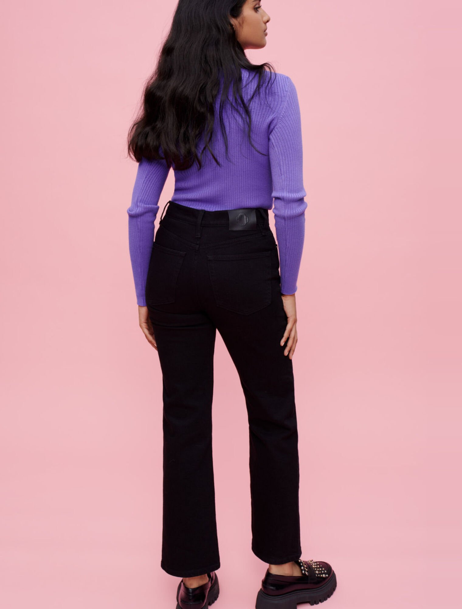 Jeans mit hoher Taille vorne geschlitzt