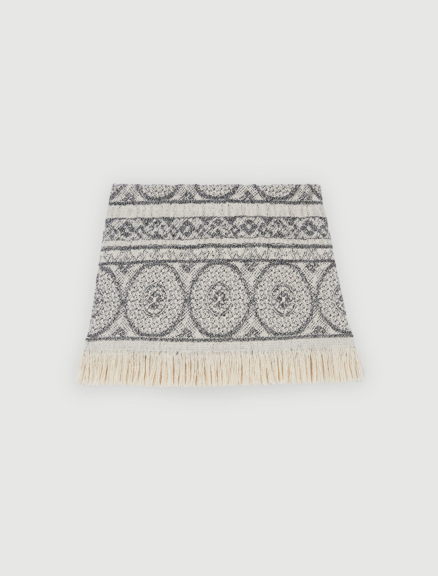 Shorts-Optik aus Jacquard mit Fransen