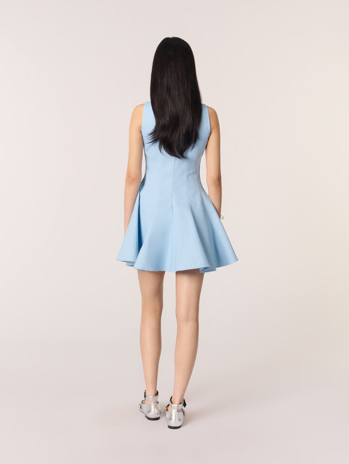 Kurzes ausgestelltes Baumwollkleid