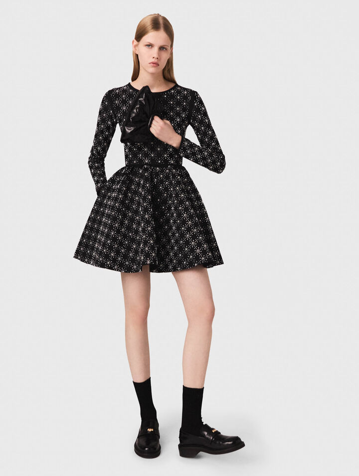 Skaterkleid mit Perlen und Strass