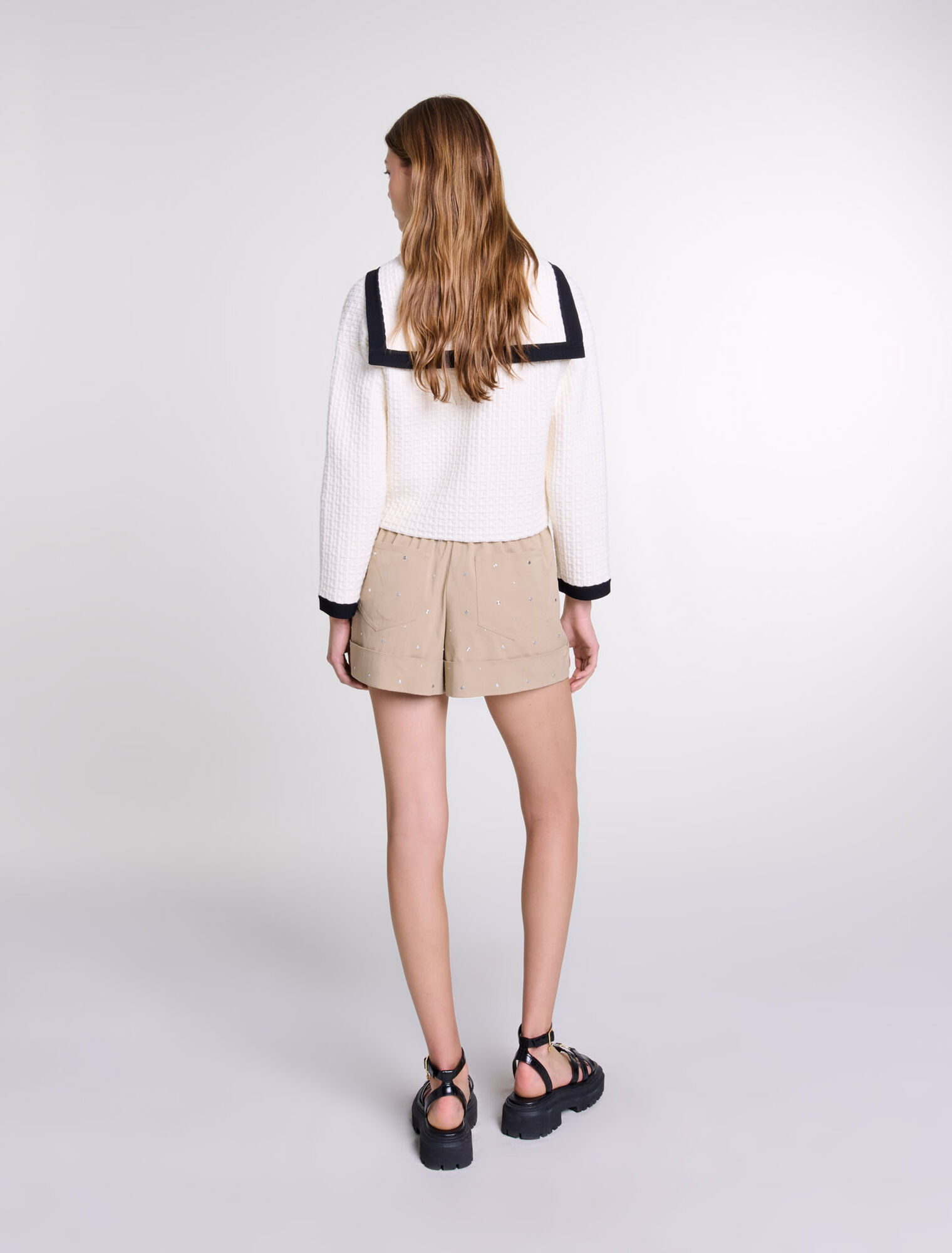 Kontrastreicher Cardigan mit Kragen