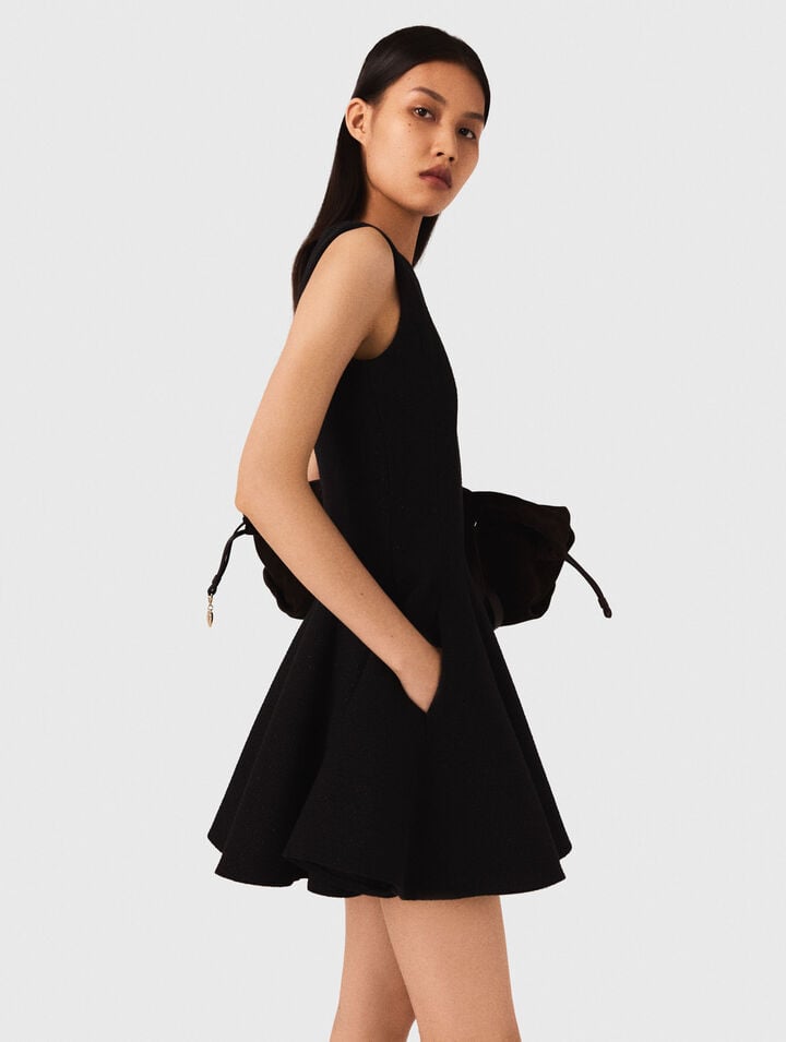 Kurzes ausgestelltes Tweedkleid