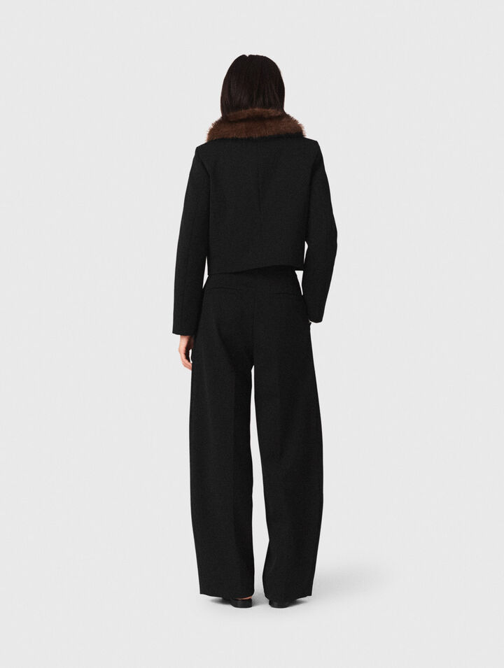 Kurzjacke mit abnehmbarem Kragen