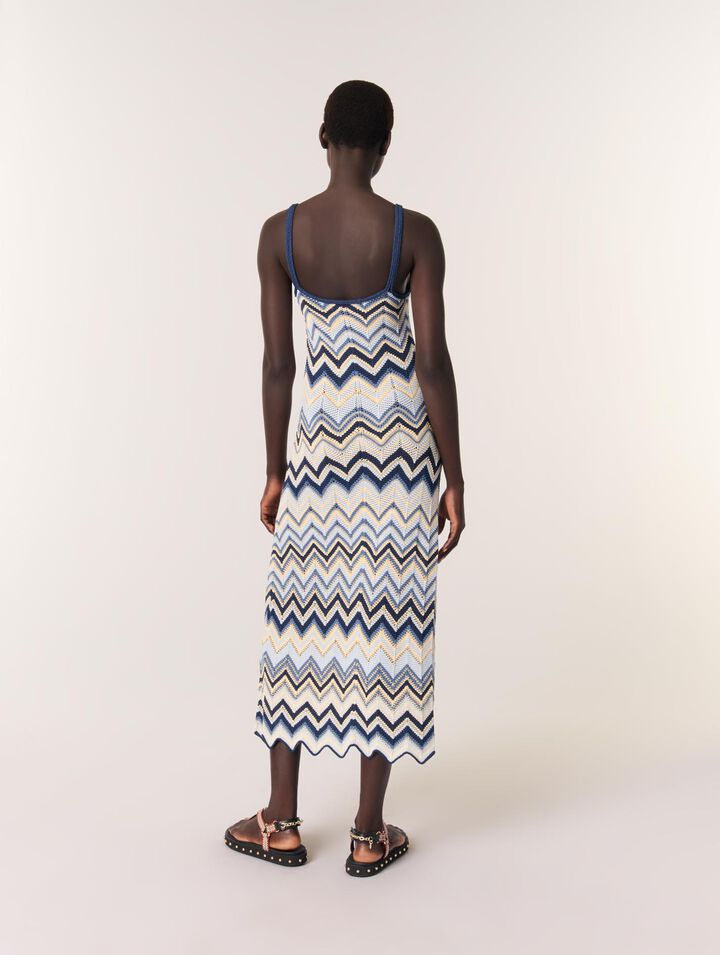 Langes Häkelkleid
