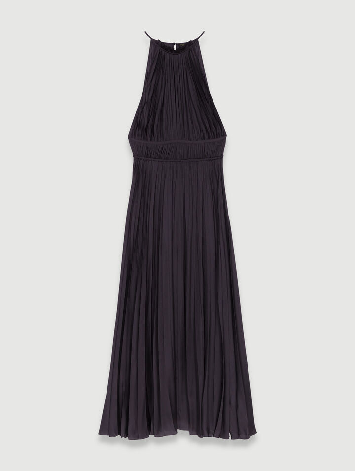 Langes, plissiertes Kleid aus Satin