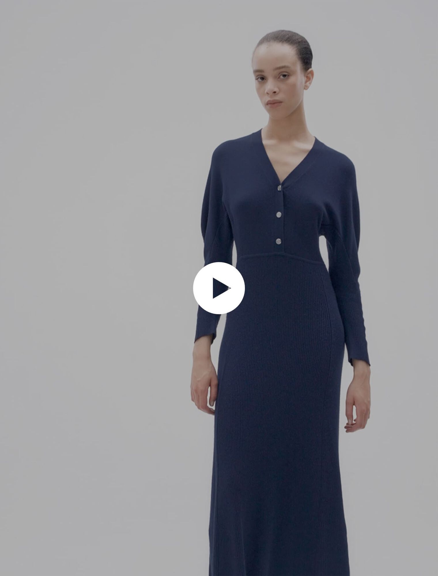 Langes Strickkleid