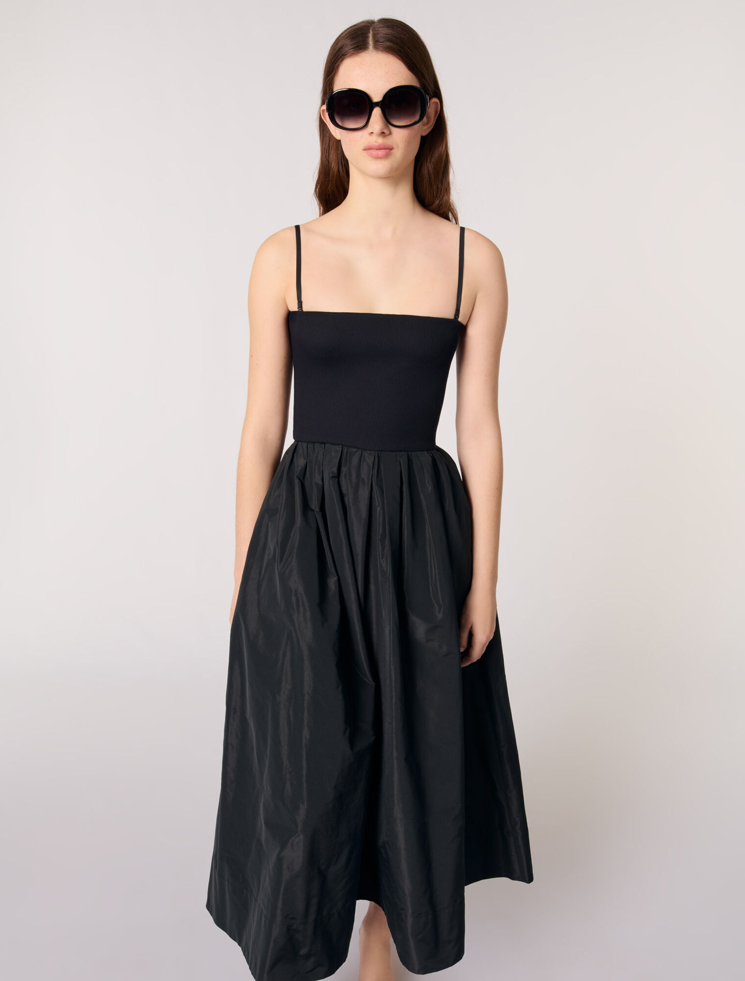 Bustierkleid aus Strick und Taft