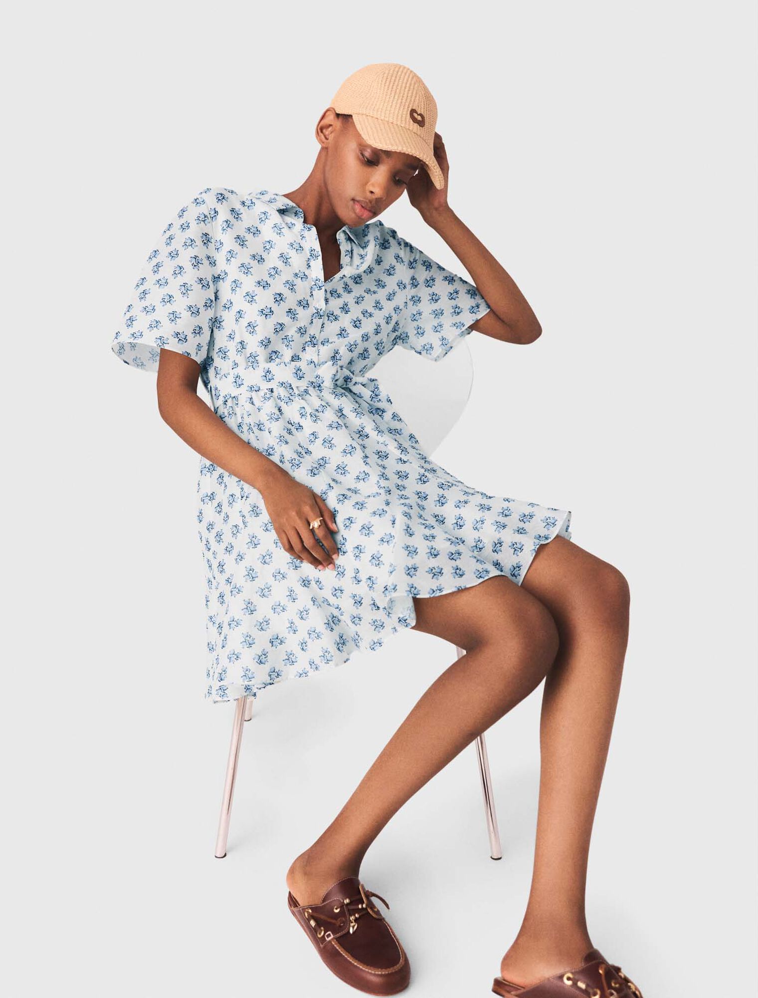 Kurzes bedrucktes Leinenmixkleid