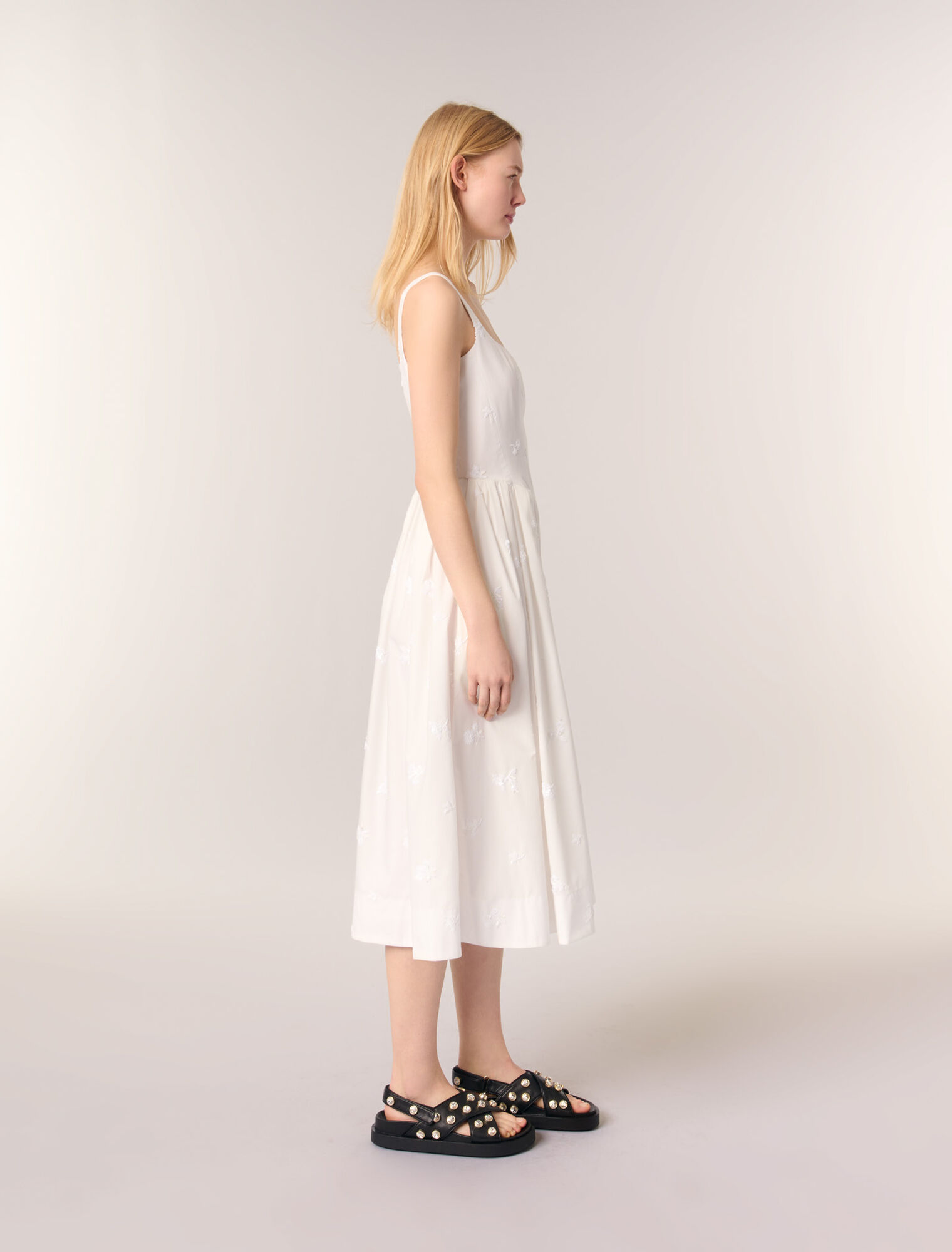 Besticktes Midi-Baumwollkleid