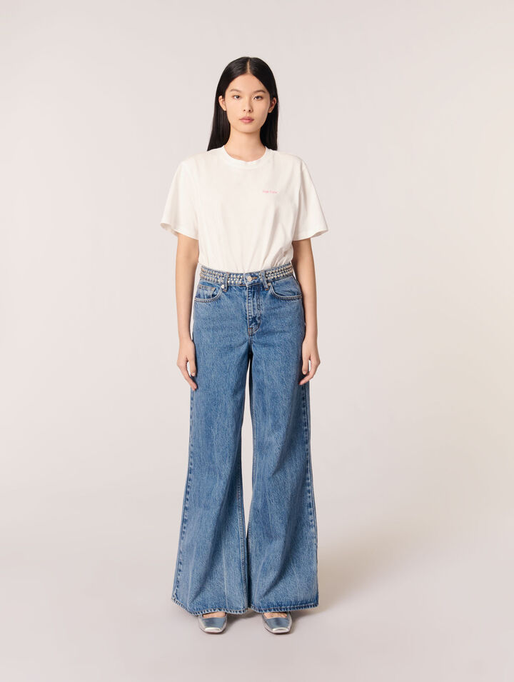 Flared Jeans mit Nietengürtel