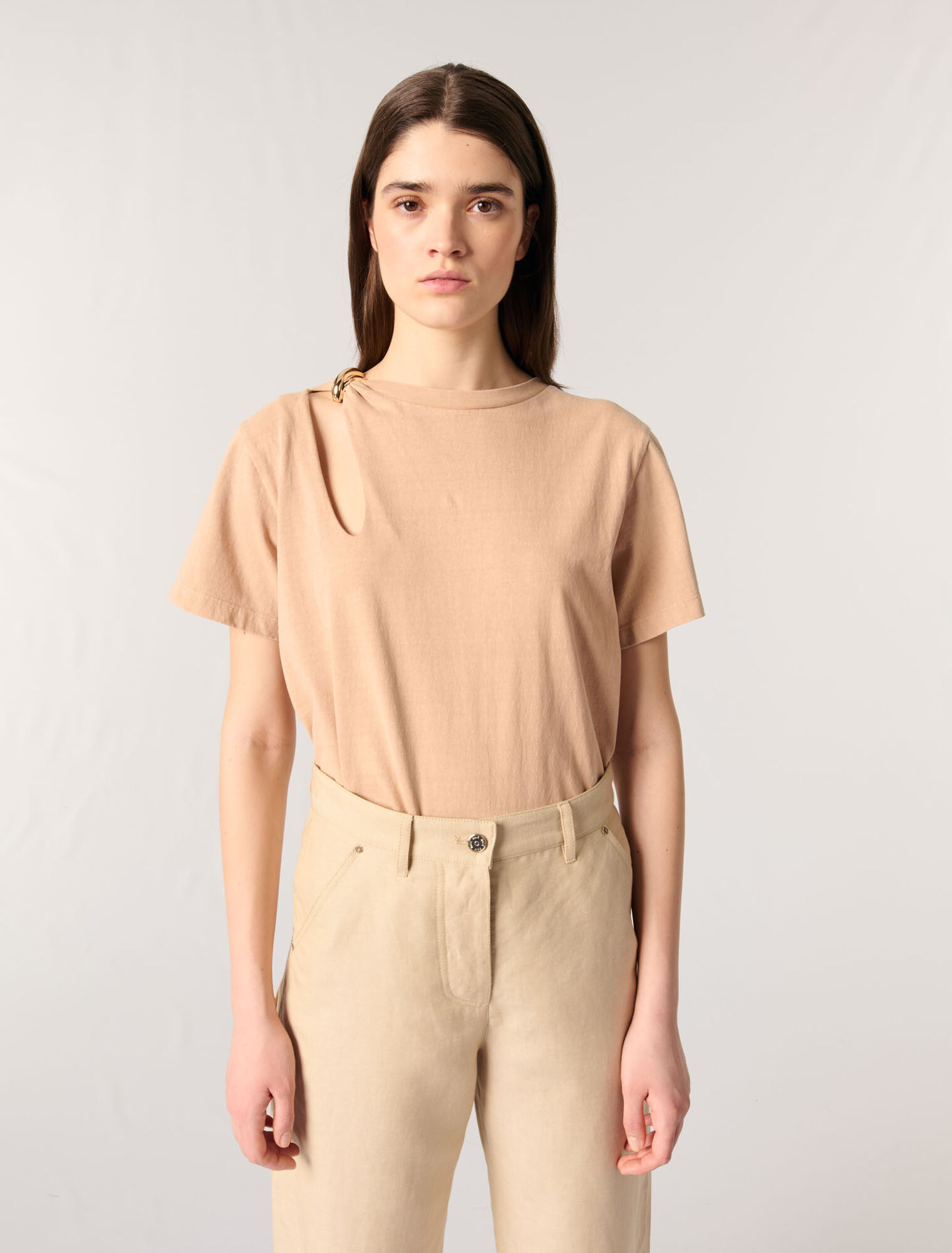 T-Shirt mit Zierschmuck