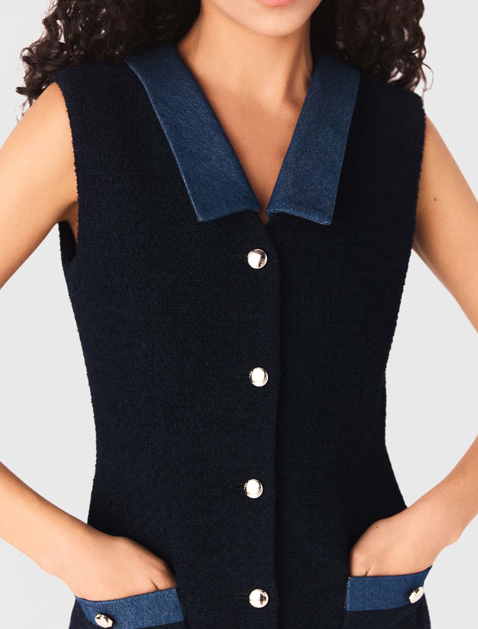 Tweedkleid mit Denim-Details