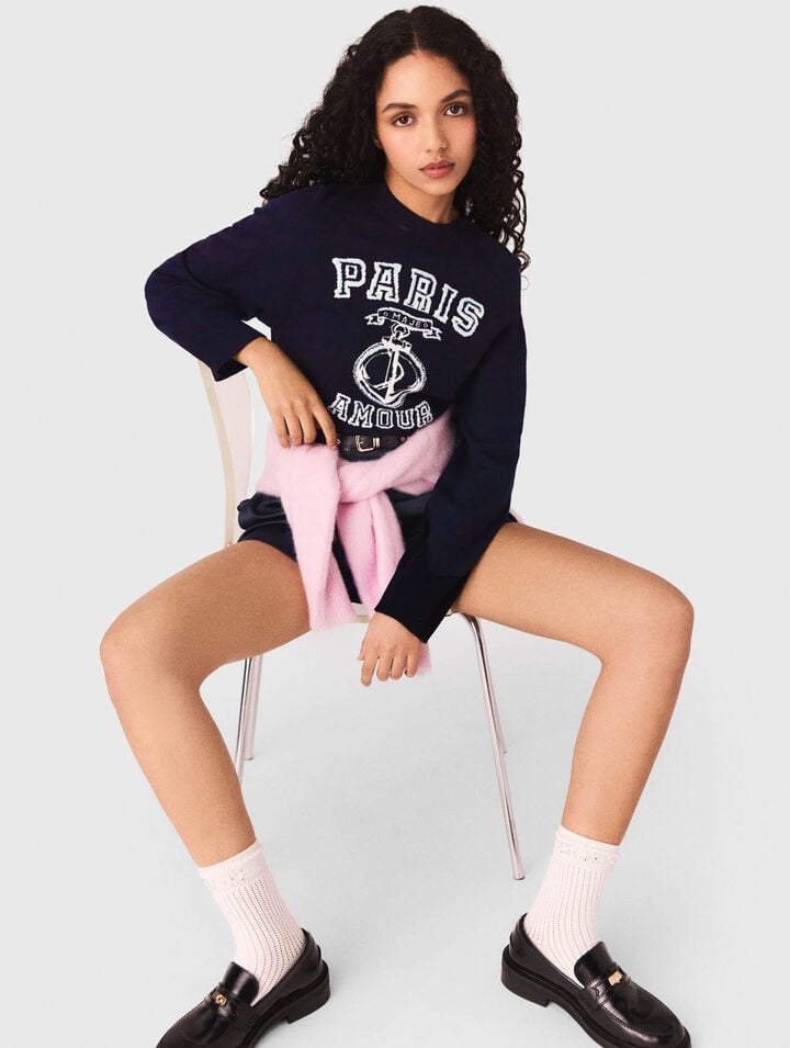 Rundhalspullover mit Schriftzug