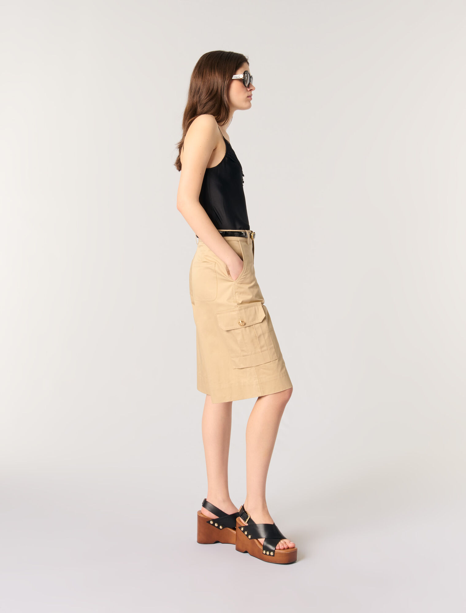 Top aus Seidensatin und Spitze