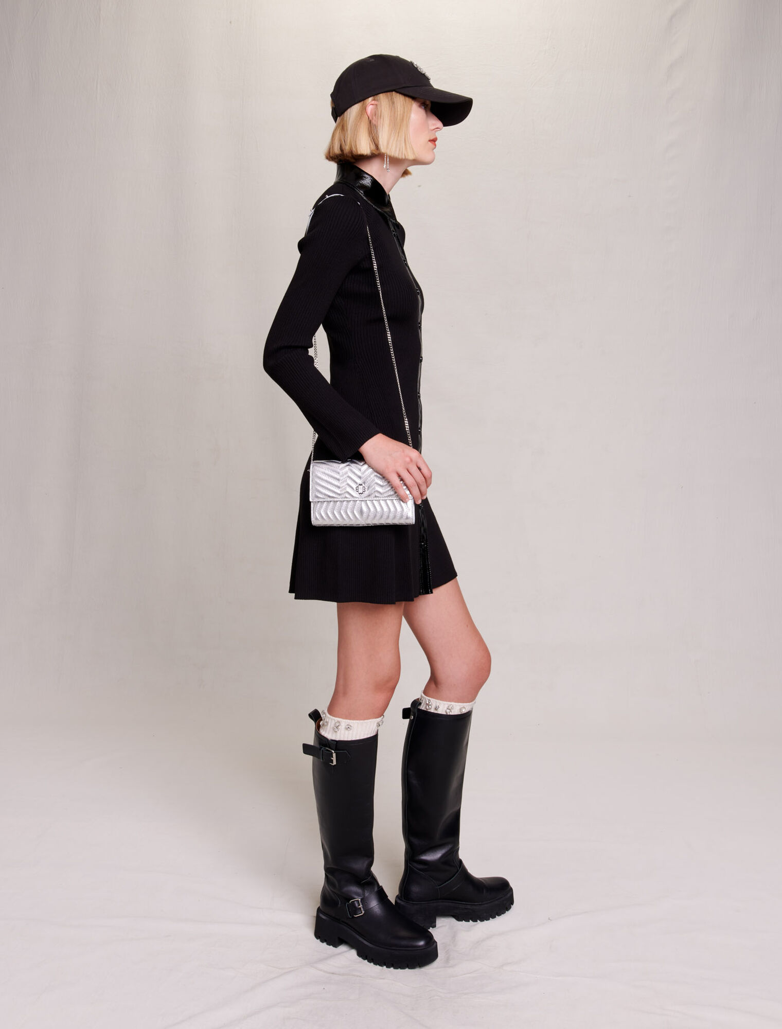 Kurzes Strickkleid