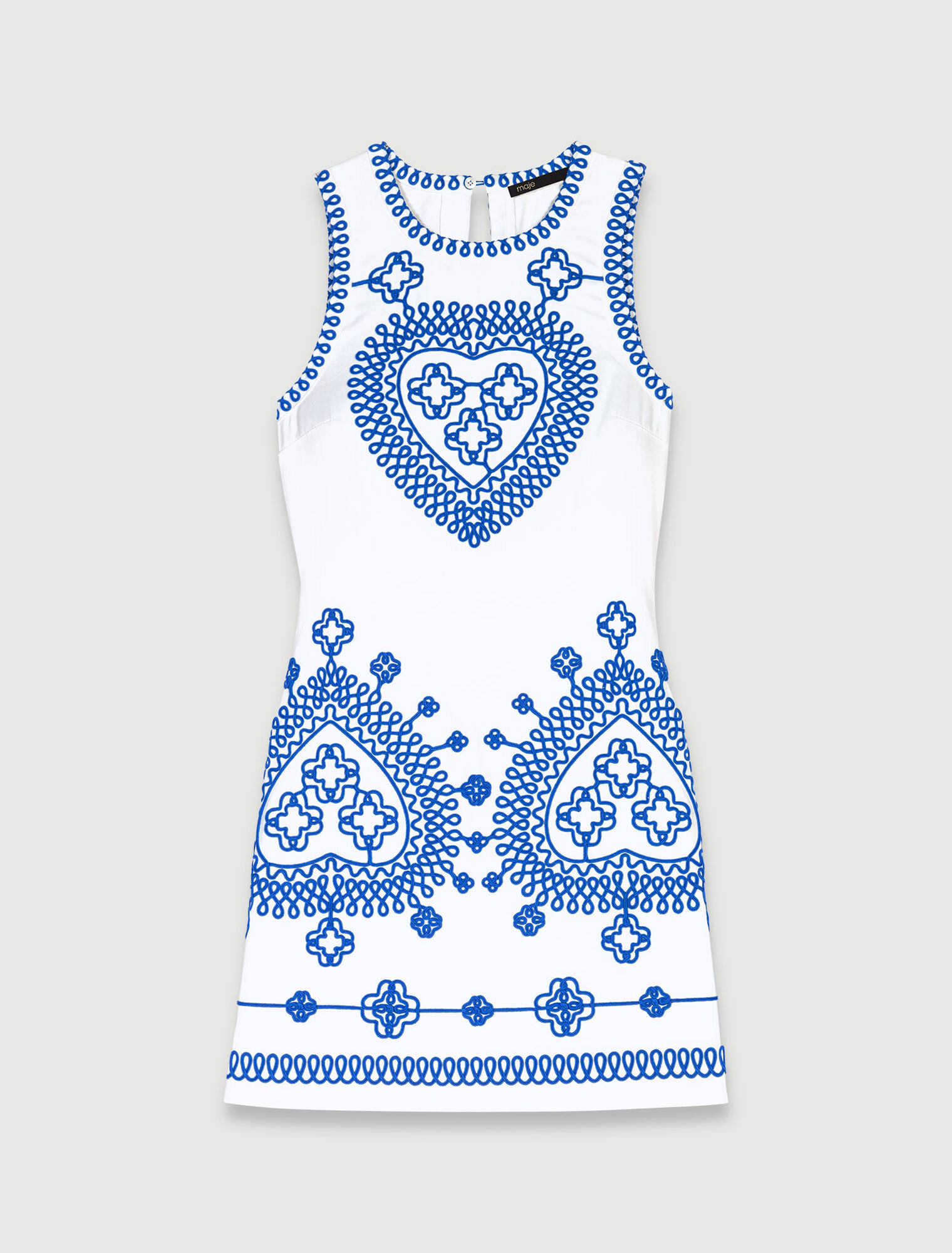 Angepasstes Kleid mit Stickerei