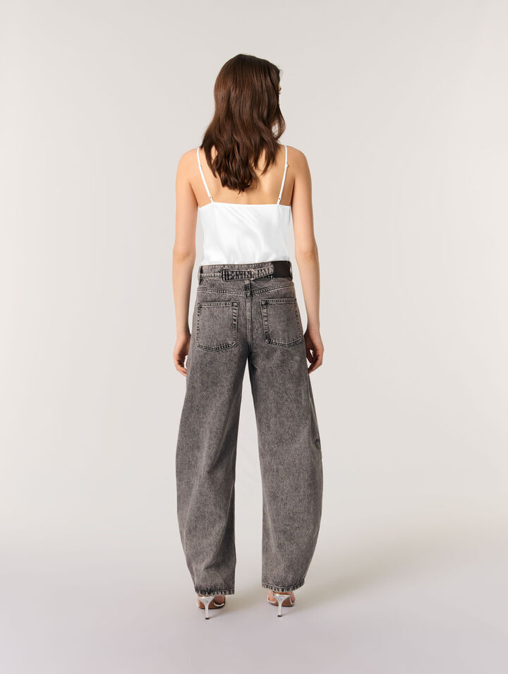 Top aus Seidensatin und Spitze