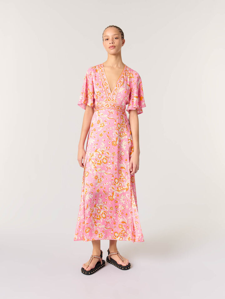 Langes fließendes Kleid mit Print