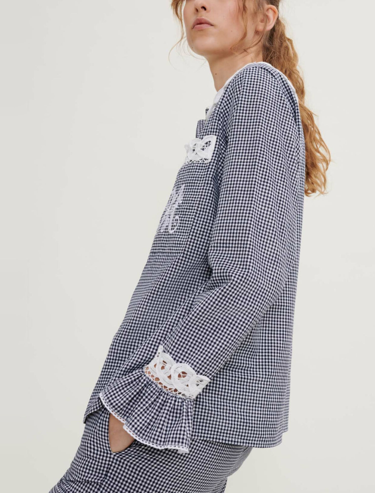 Hemd aus Vichykaro und Spitze